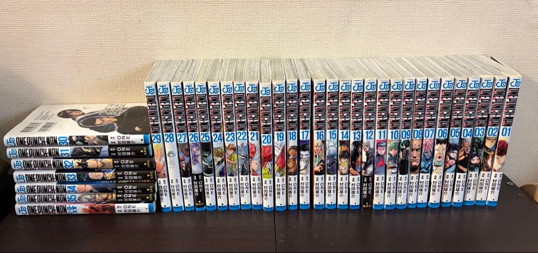 お得！ワンパンマン1〜35 ➕ヒーロー大全　すぐ発送致します^_^