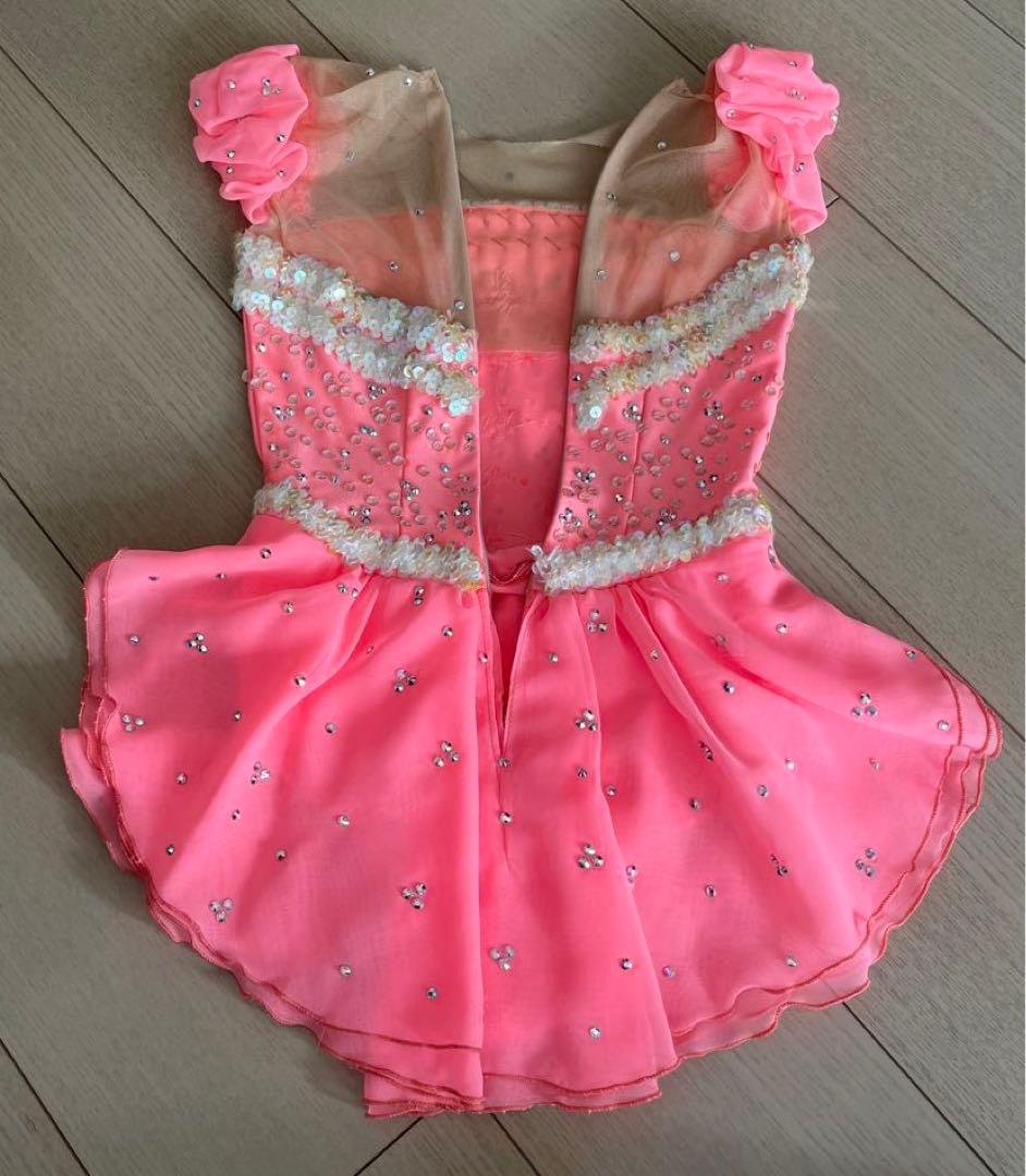 フィギュアスケート　コスチューム