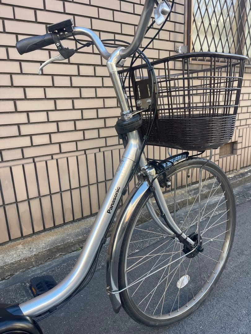 8.9ahシルバーパナソニック電動アシスト自転車26インチ