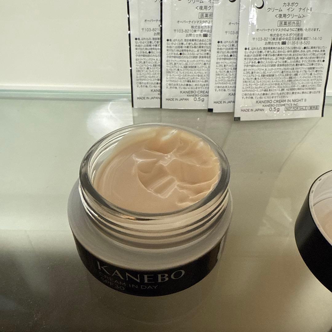 カネボウ　クリームインデイII おまけつき