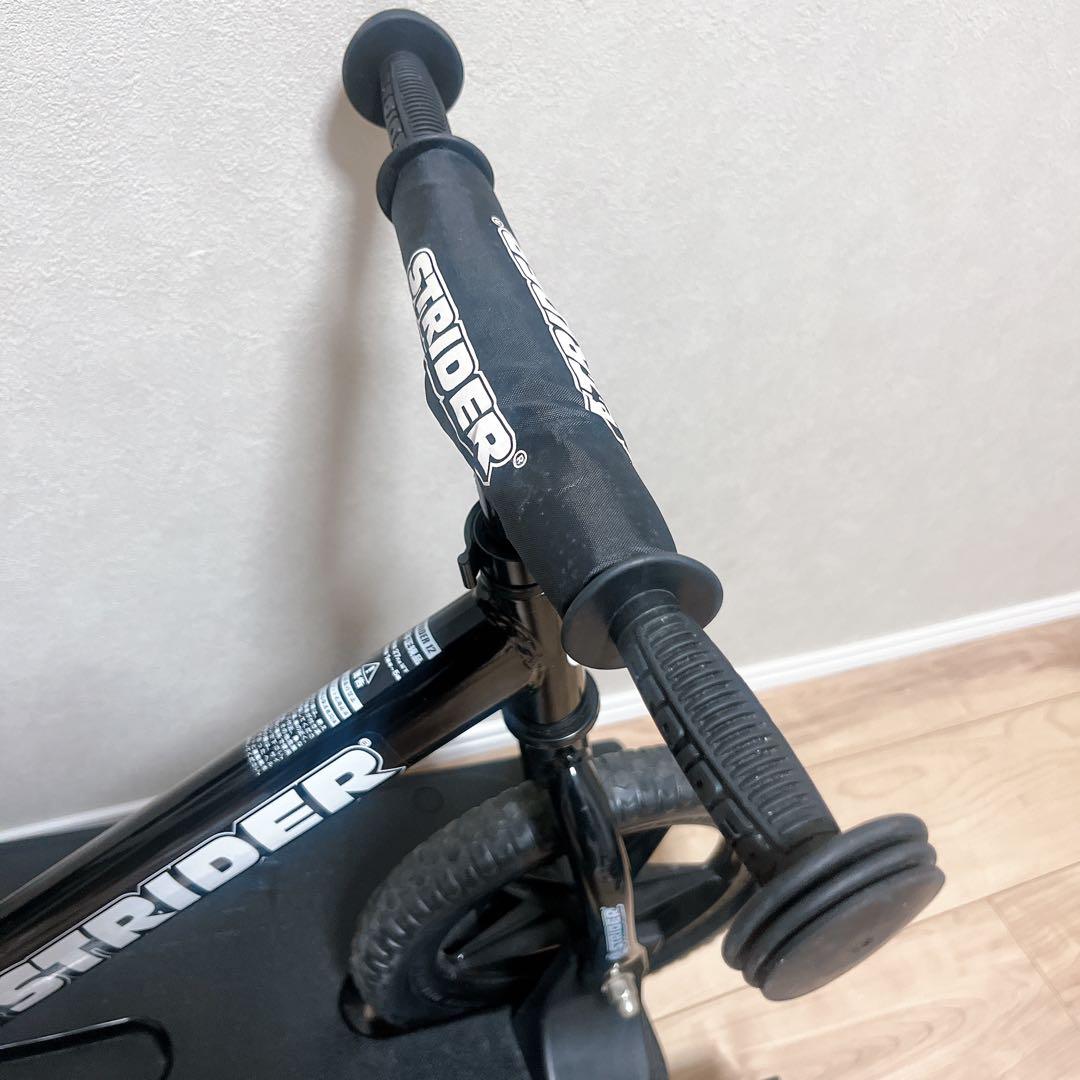 【良品】ストライダー ブラック スポーツモデル　12インチ　ロッキングベース付
