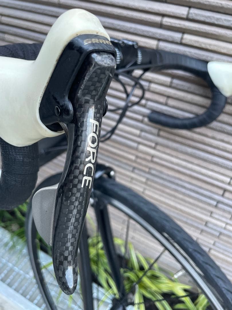 TREK ロードバイク完成車　SRAMコンポ［大阪手渡し歓迎］