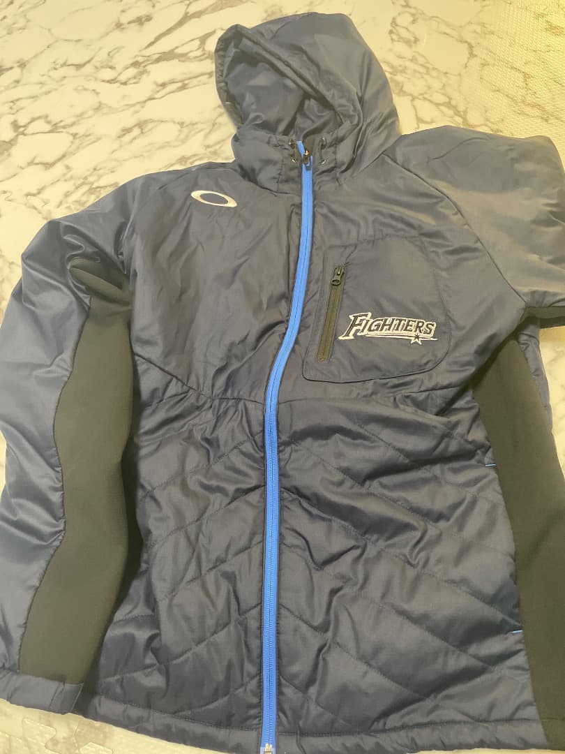 ファイターズジャンバー