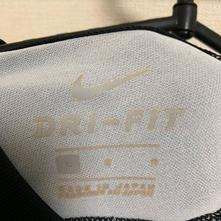 【希少】NIKE FOOTBALL 鹿島アントラーズ トレーニング用ユニフォーム