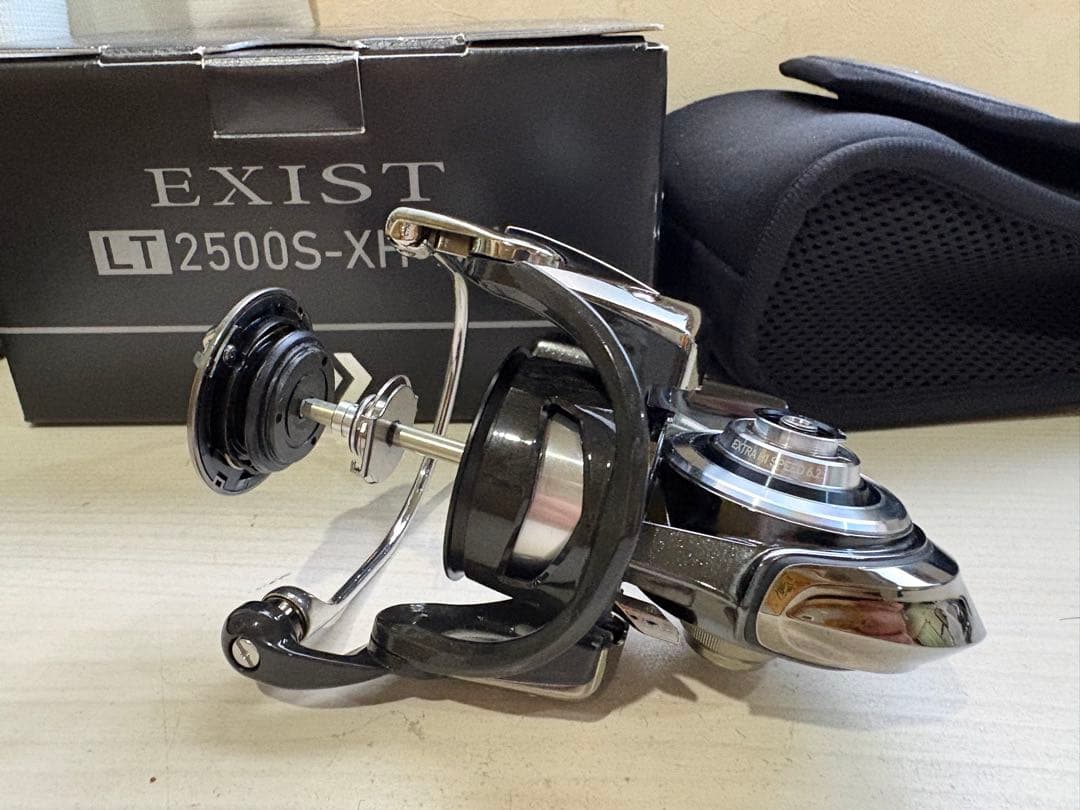★☆ダイワ　 18イグジスト　LT2500S XH DH ボディ　新品同様