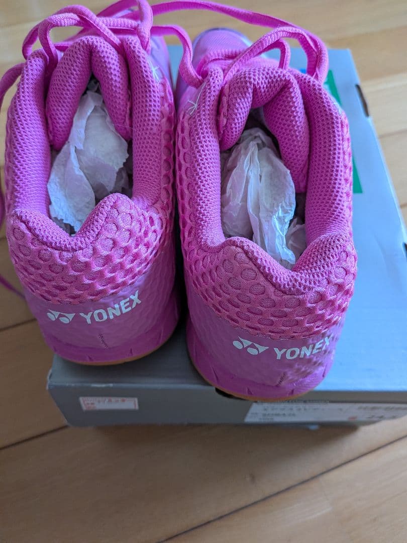YONEX バドミントンシューズ ピンク 24.5センチ未使用箱付