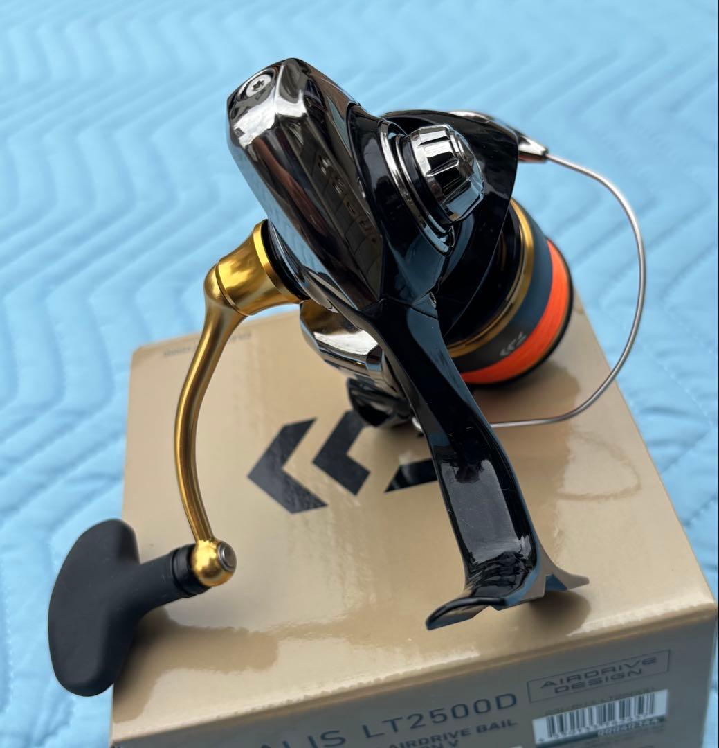 ダイワ DAIWA LEGALIS LT2500D スピニングリール +ライン