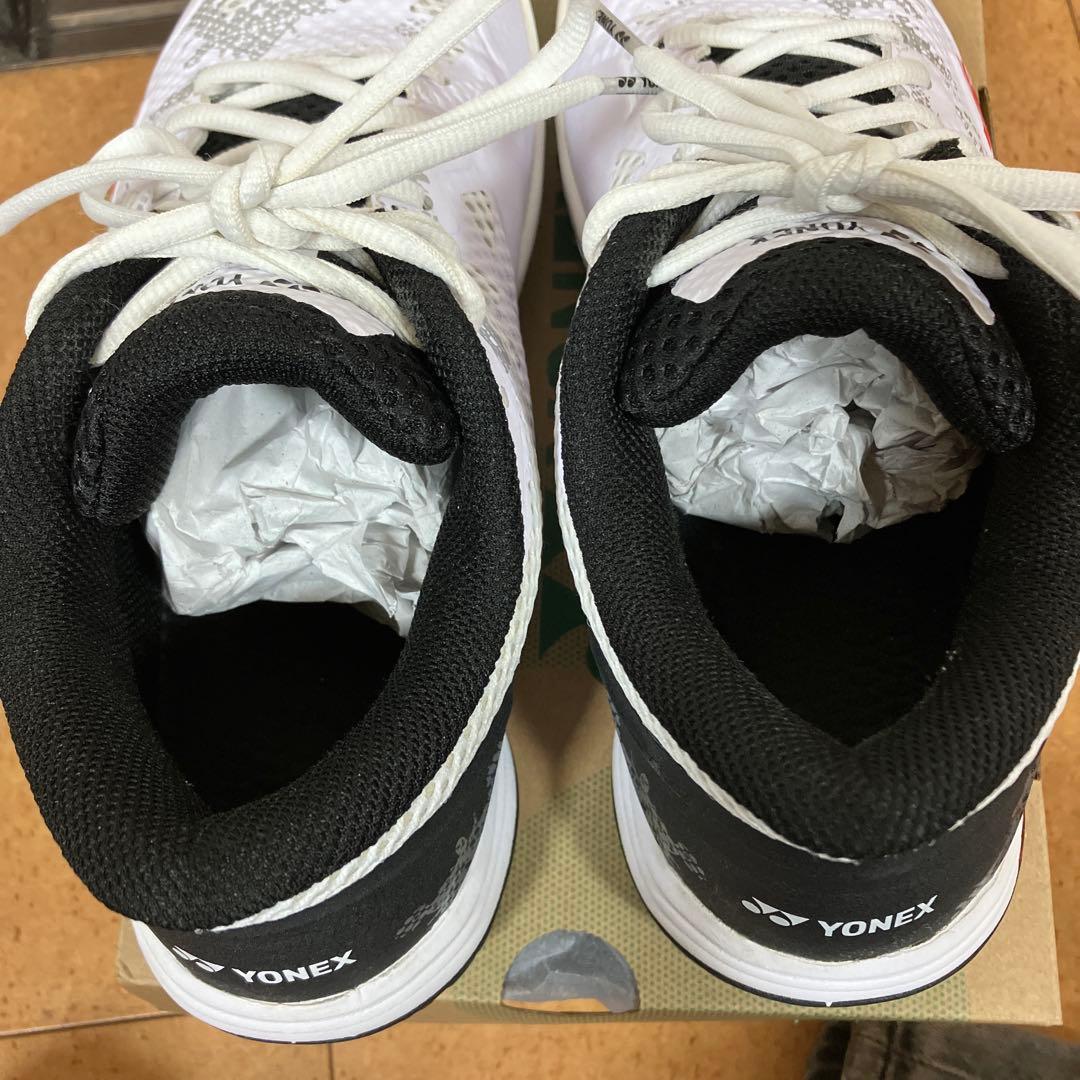 ヨネックス　バドミントンシューズ　25センチ